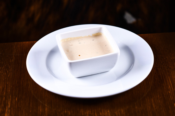 Omáčka se zeleným pepřem